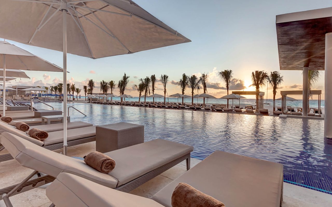 royalton_suites_cancun-23-62548bf367bc6-optimized